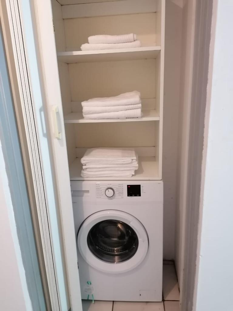 2 Bedroom Property for Sale in Paradise Beach Eastern Cape